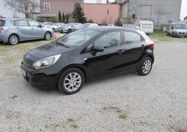 Kia Rio cena 24900 przebieg: 119000, rok produkcji 2012 z Strzegom małe 79